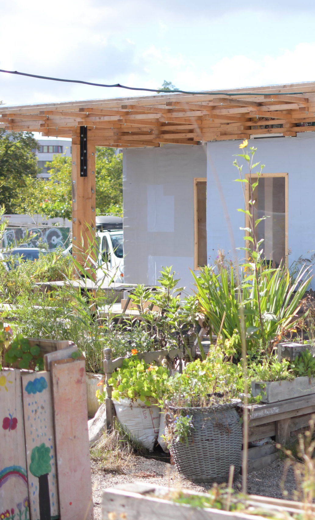 18-09 Infozentrale – Uniprojekt