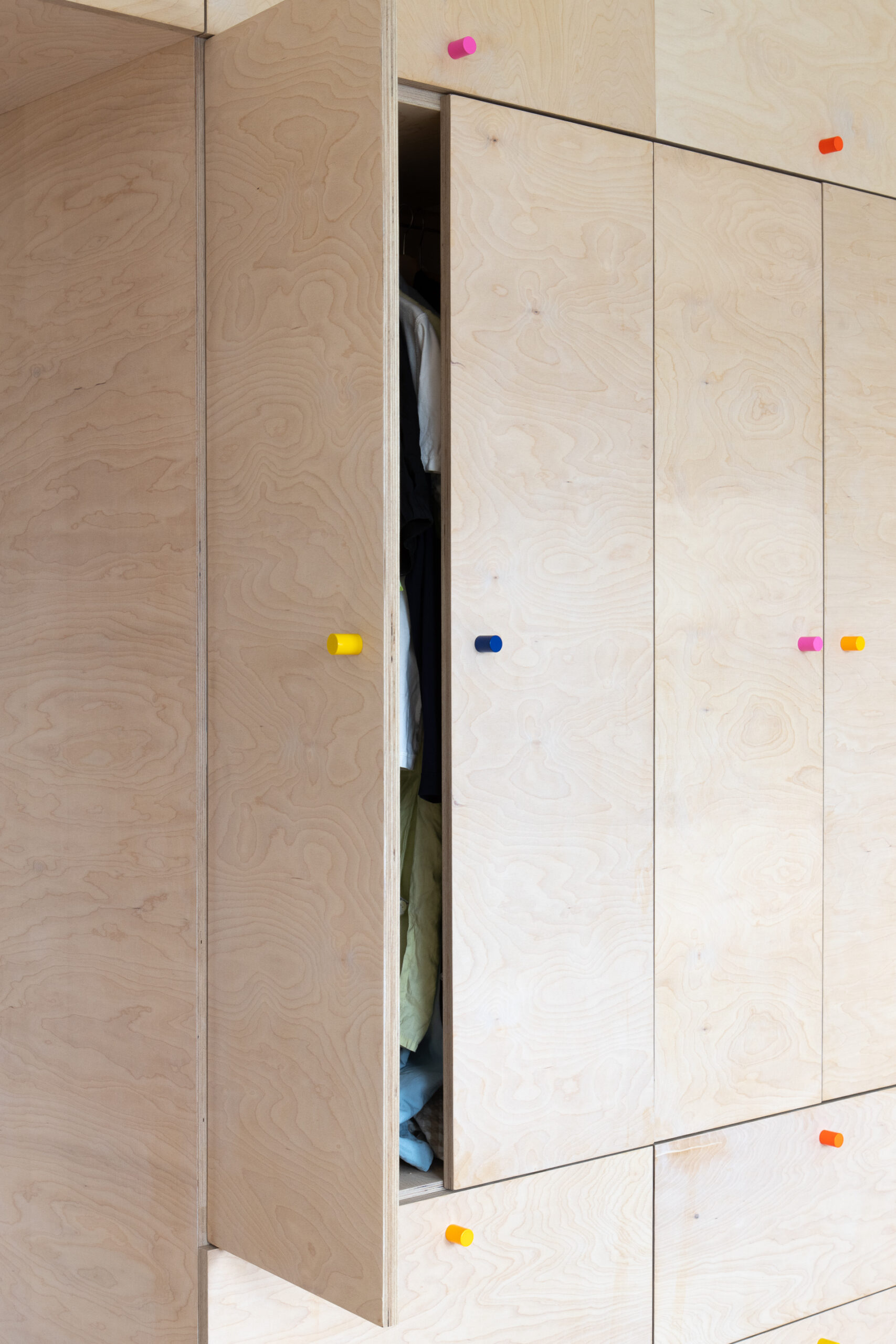 26-10 Einbauschrank